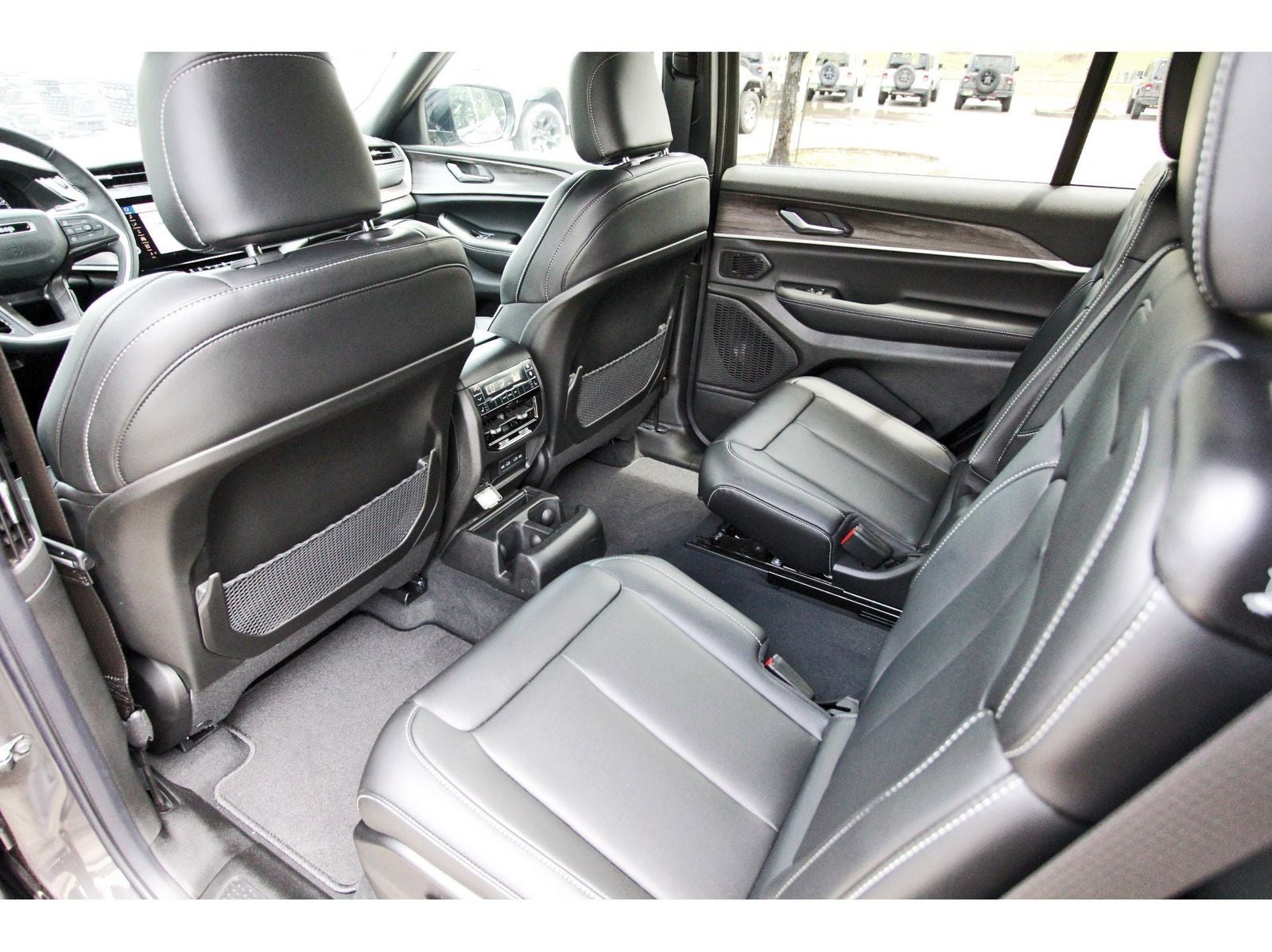 2026 Jeep Grand Cherokee L Limited 4x4