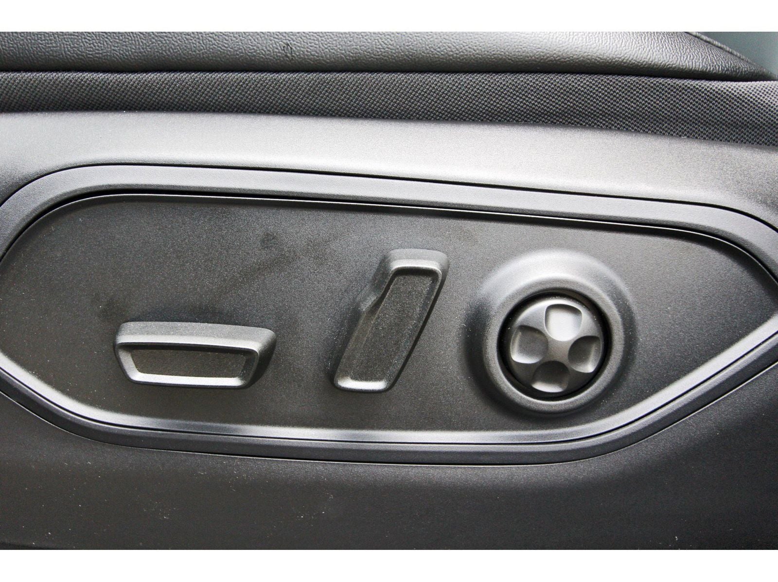2026 Jeep Grand Cherokee L Limited 4x4