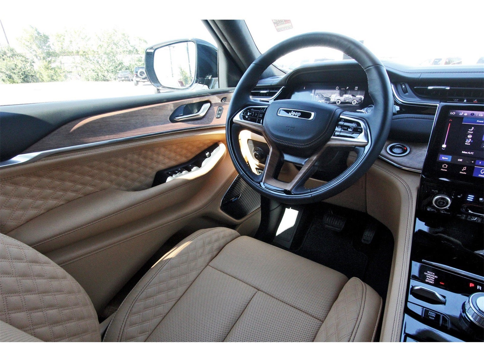 2025 Jeep Grand Cherokee L Summit Reserve 4x4