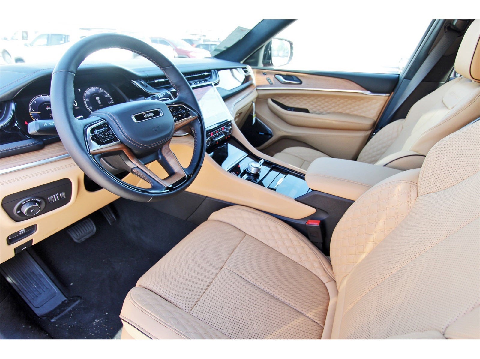 2025 Jeep Grand Cherokee L Summit Reserve 4x4