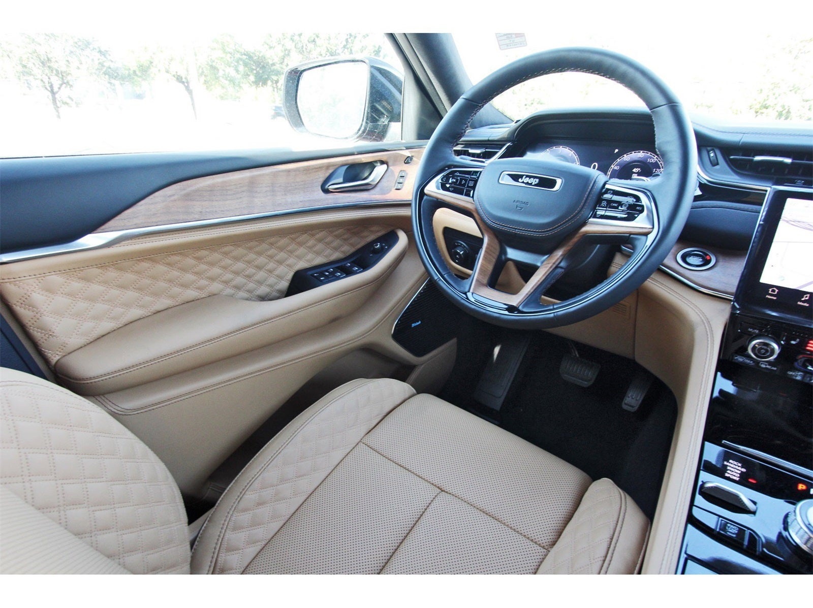 2025 Jeep Grand Cherokee L Summit Reserve 4x4