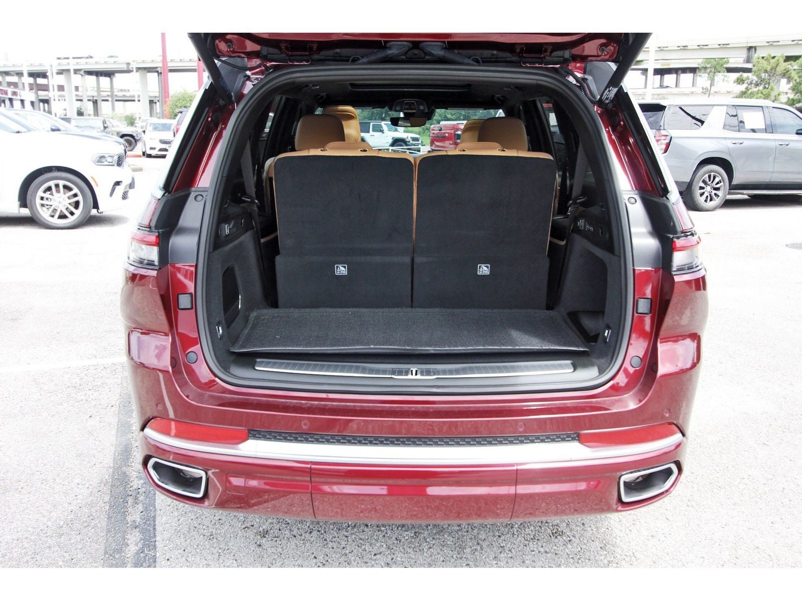 2025 Jeep Grand Cherokee L Summit