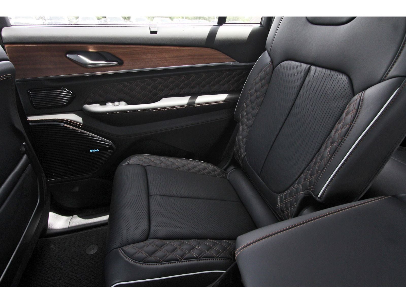 2026 Jeep Grand Cherokee L Summit 4x4