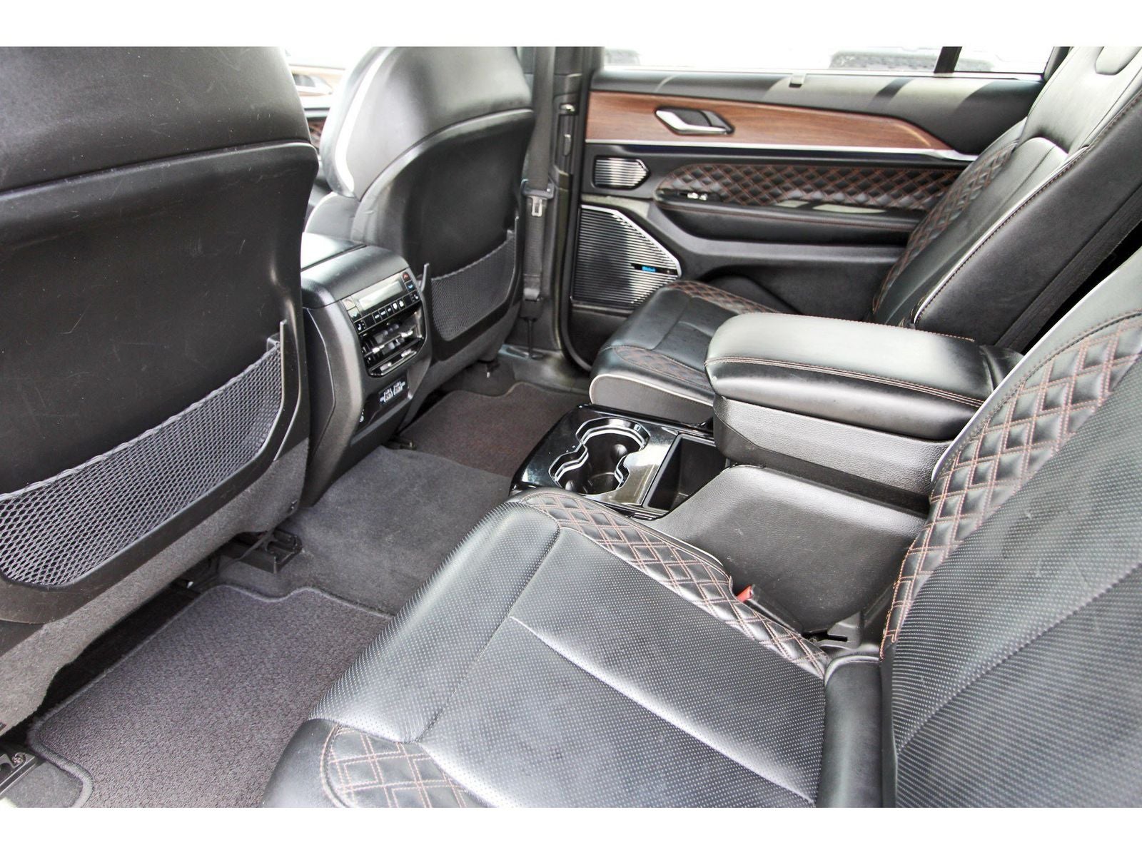 2023 Jeep Grand Cherokee L Summit