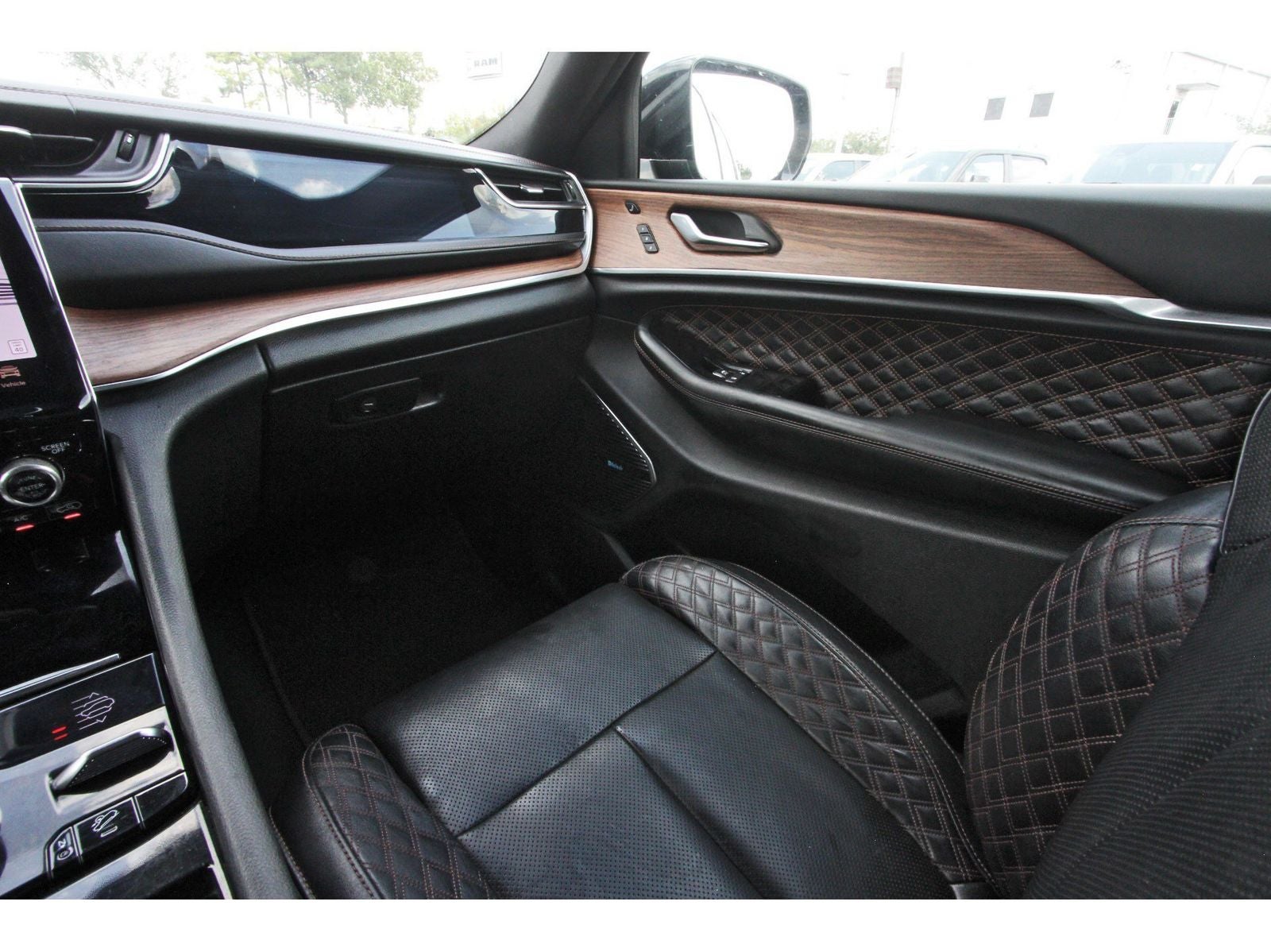 2023 Jeep Grand Cherokee L Summit
