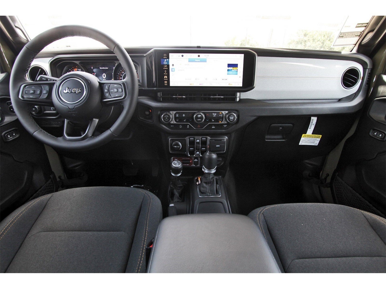 2025 Jeep Wrangler Willys 4 Door 4x4