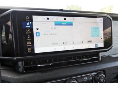 2025 Jeep Wrangler Willys 4 Door 4x4