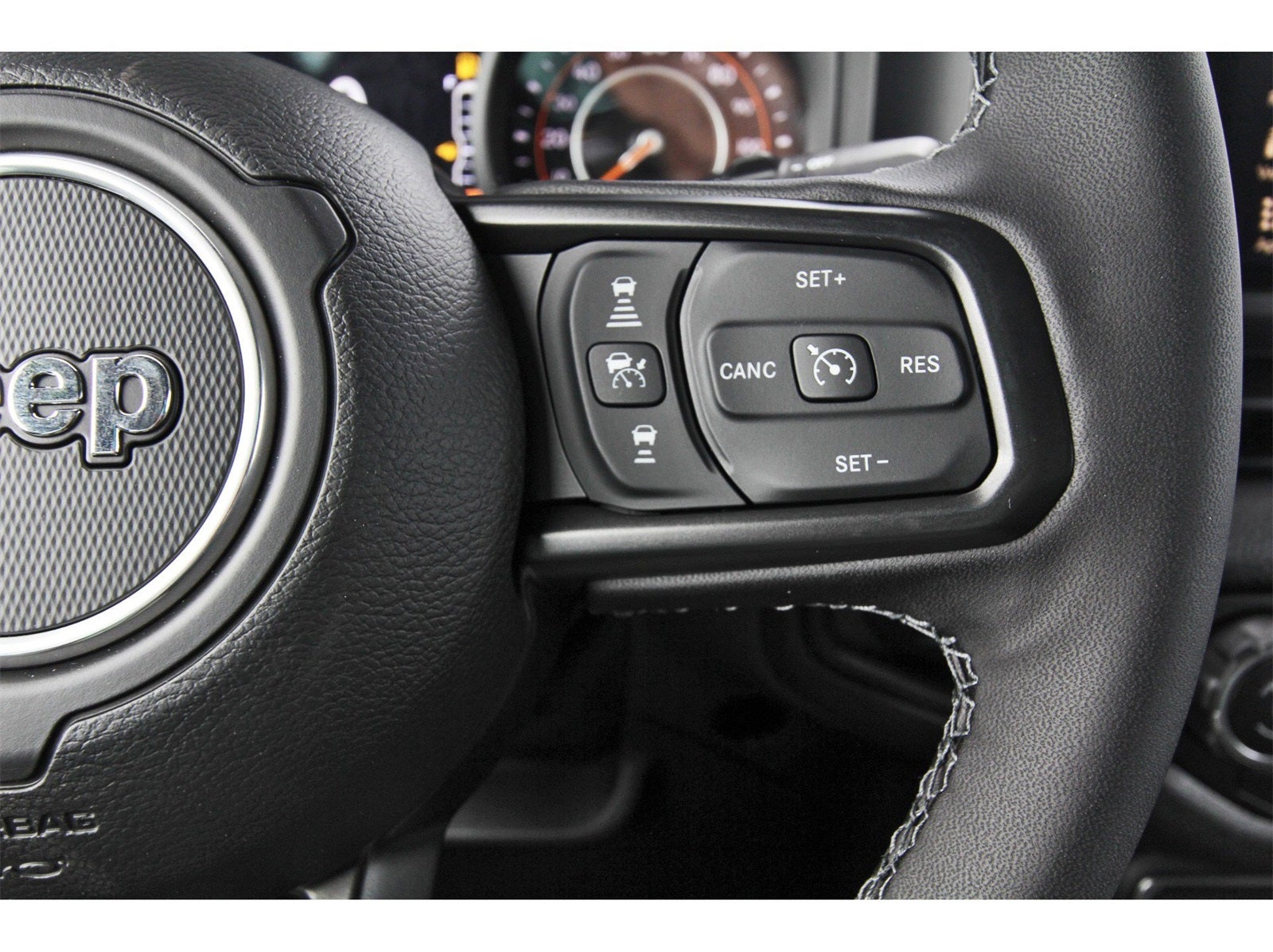 2025 Jeep Wrangler Willys 4 Door 4x4