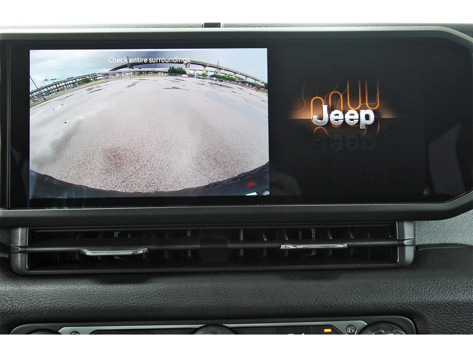 2025 Jeep Wrangler Willys 4 Door 4x4