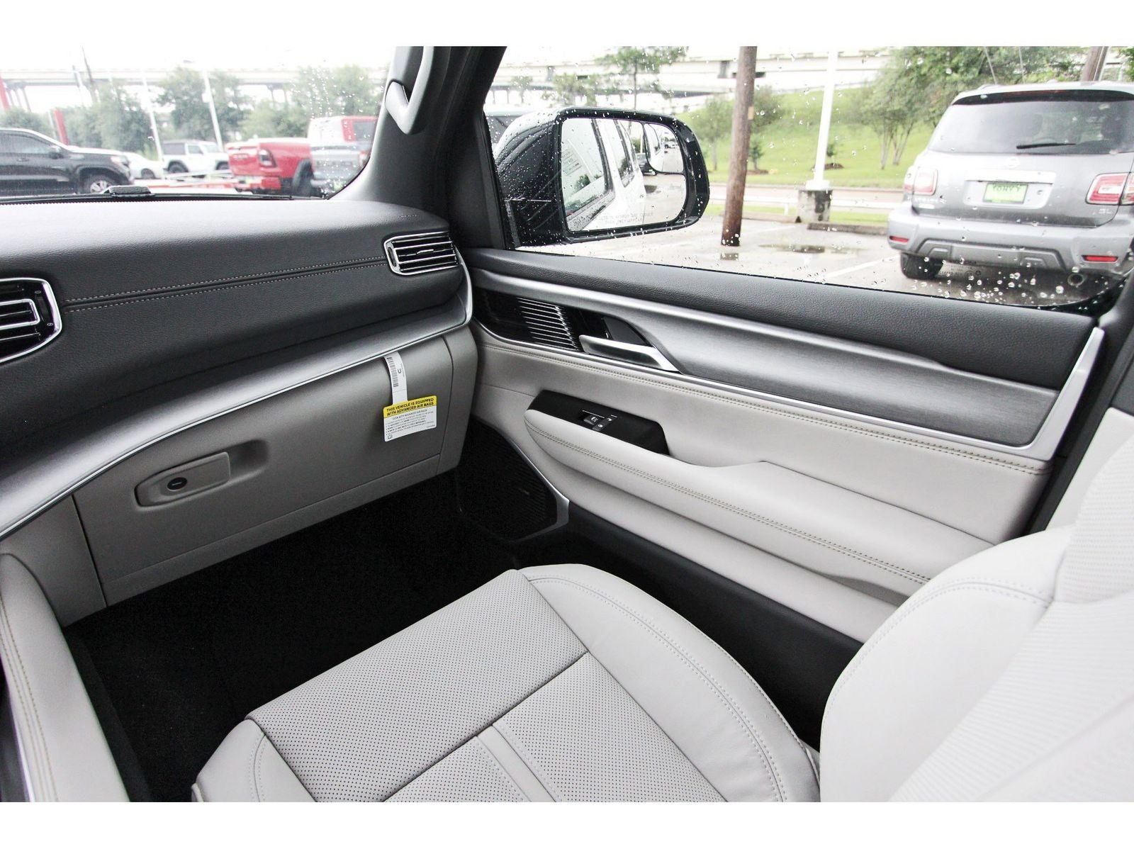 2026 Jeep Grand Wagoneer L 4x2