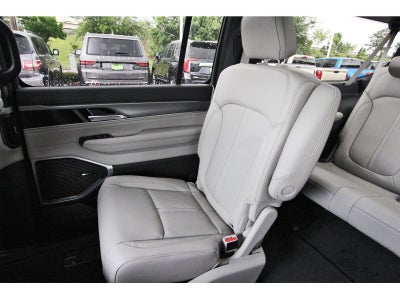 2026 Jeep Grand Wagoneer L 4x2