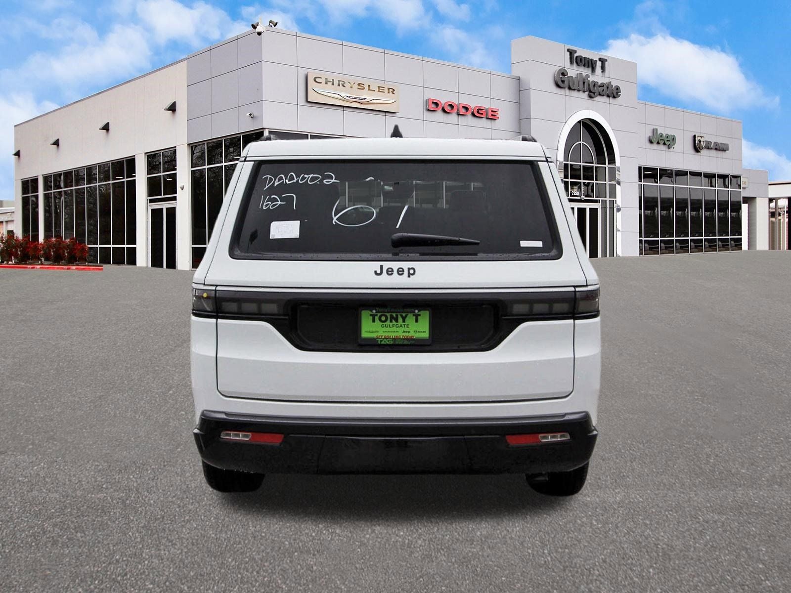 2026 Jeep Grand Wagoneer L 4x2