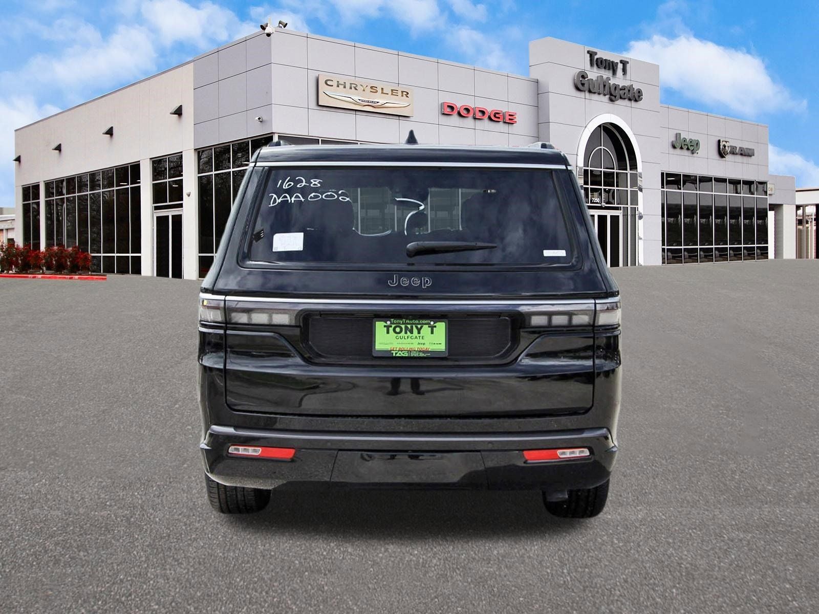 2026 Jeep Grand Wagoneer L 4x2