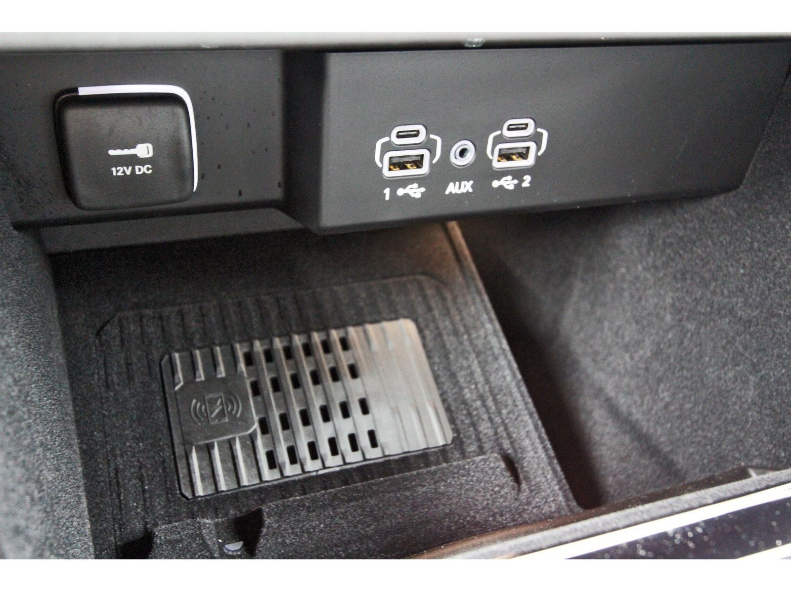 2026 Jeep Grand Wagoneer L 4x2