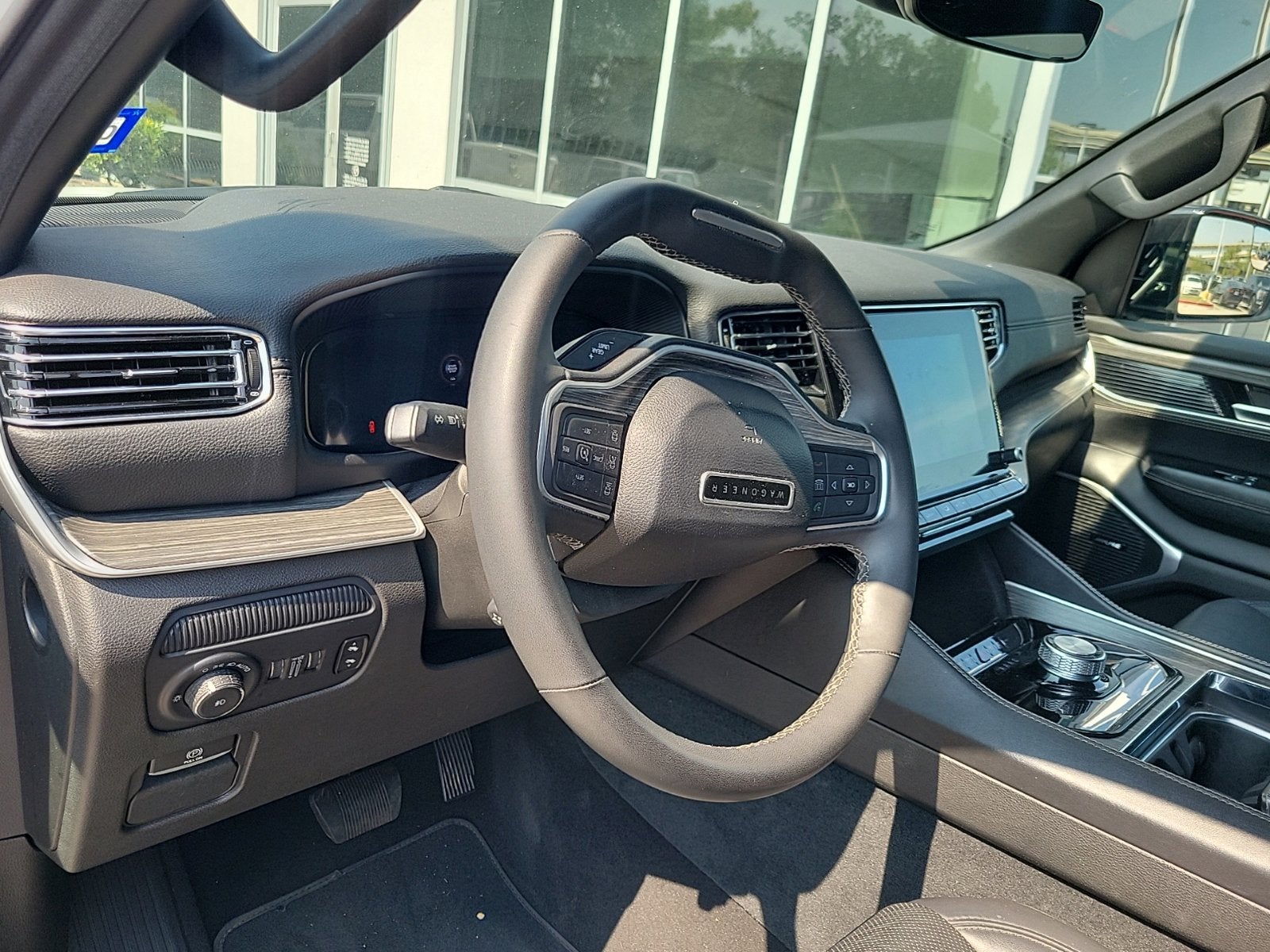 2024 Jeep Wagoneer L Series II