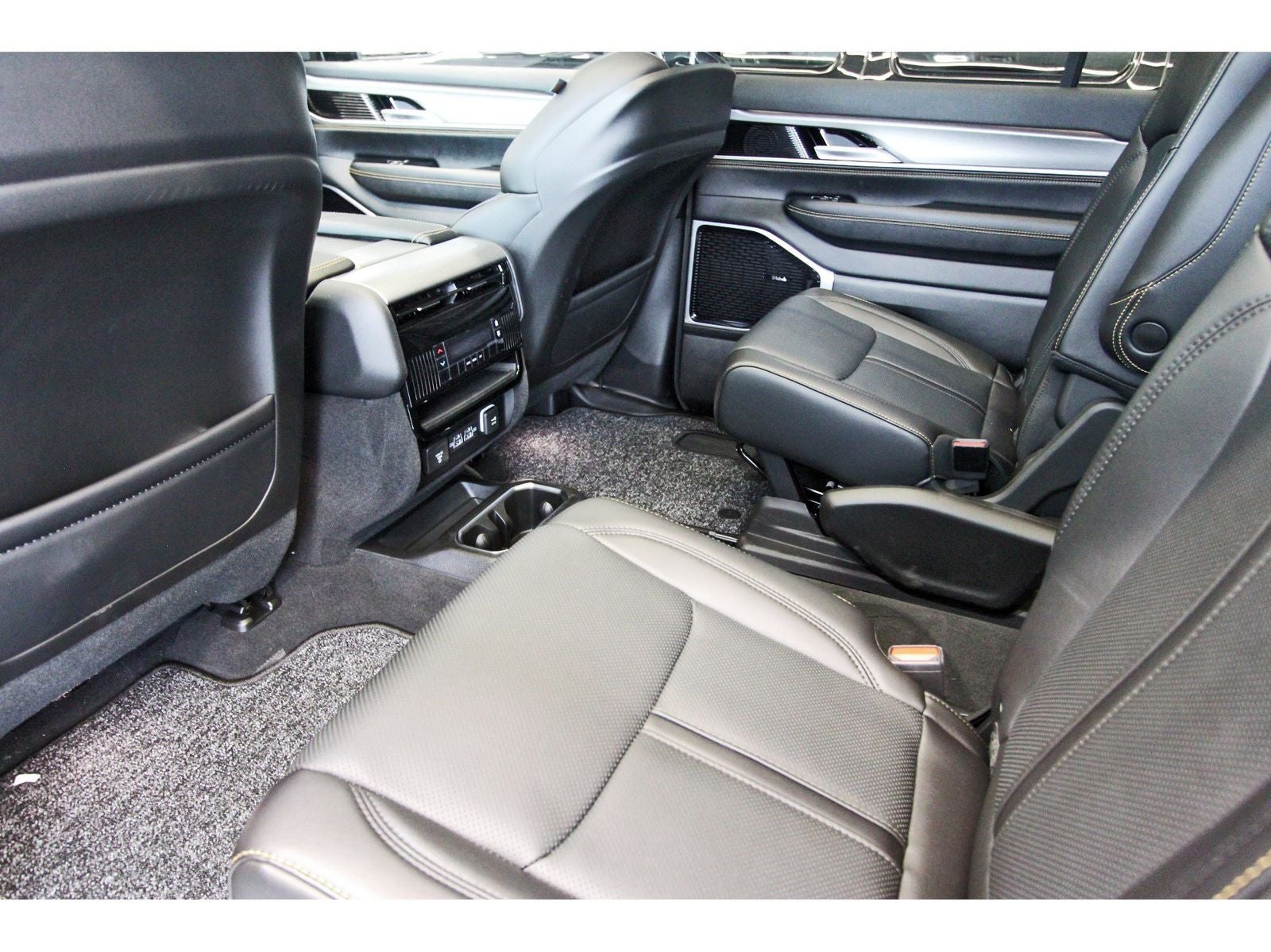 2026 Jeep Grand Wagoneer L 85th Anniversary 4x4