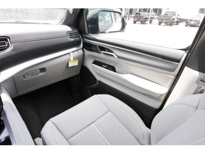 2026 Jeep Grand Wagoneer 4x2