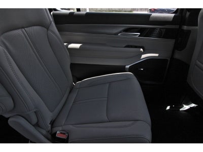 2026 Jeep Grand Wagoneer 4x2