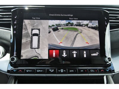 2026 Jeep Grand Wagoneer 4x2