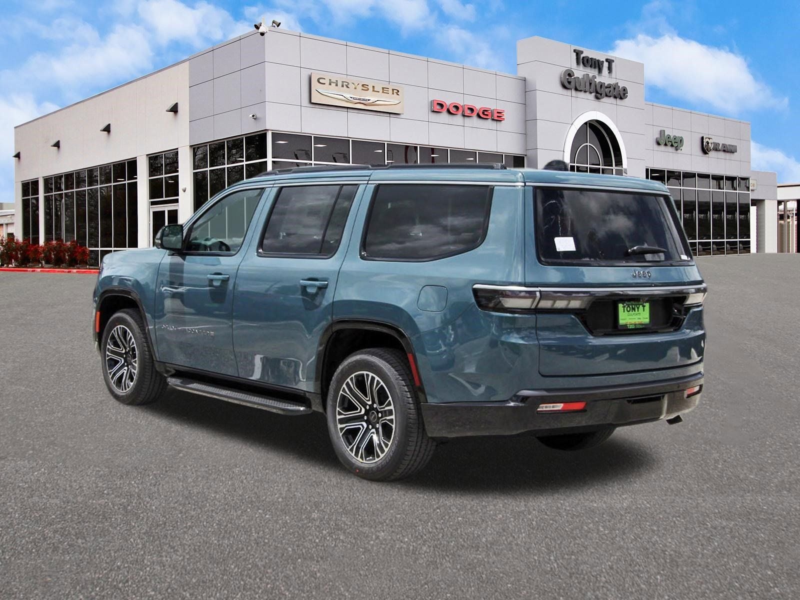 2026 Jeep Grand Wagoneer 4x2