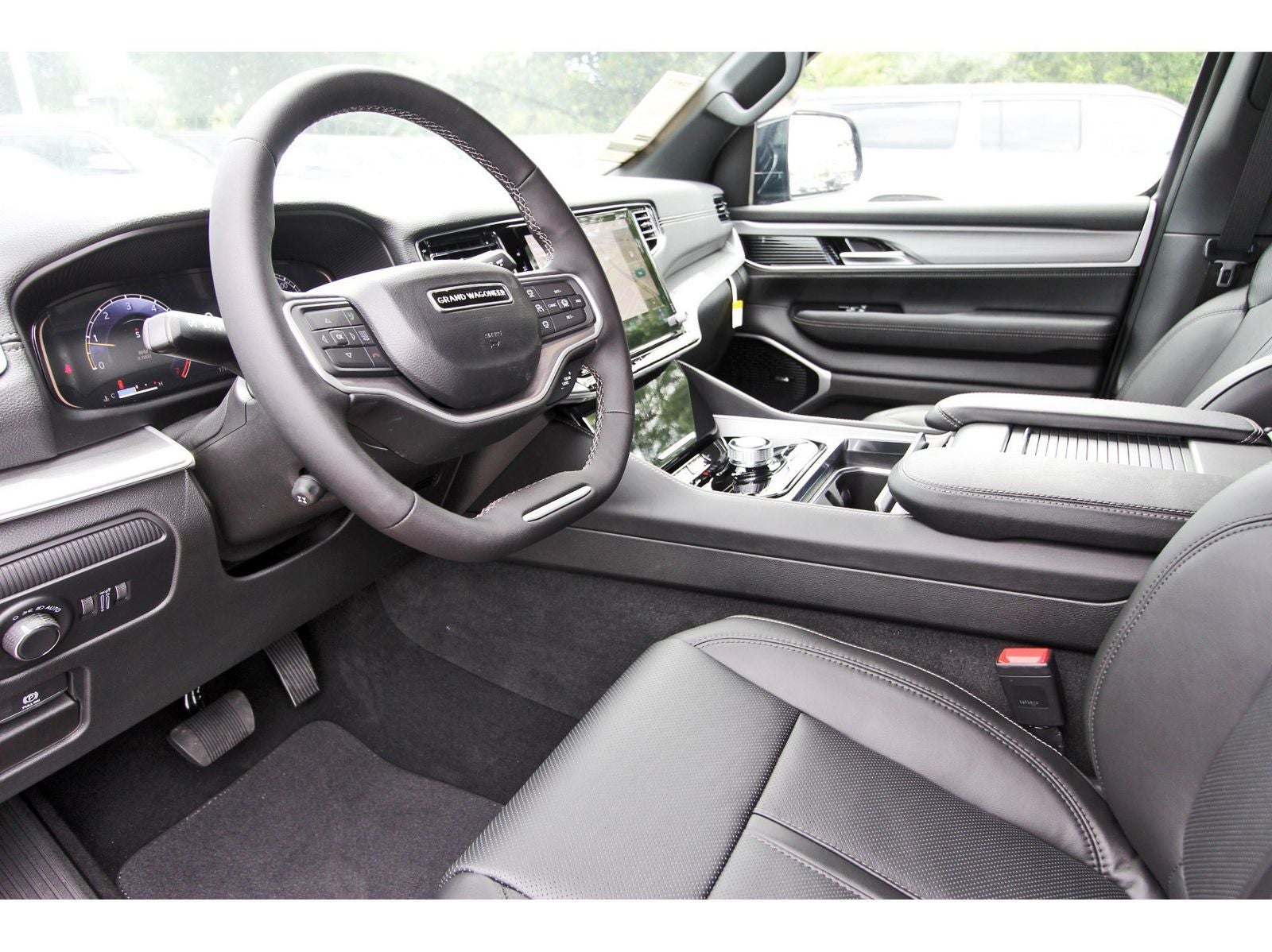 2026 Jeep Grand Wagoneer 4x2