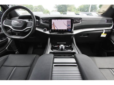 2026 Jeep Grand Wagoneer 4x2