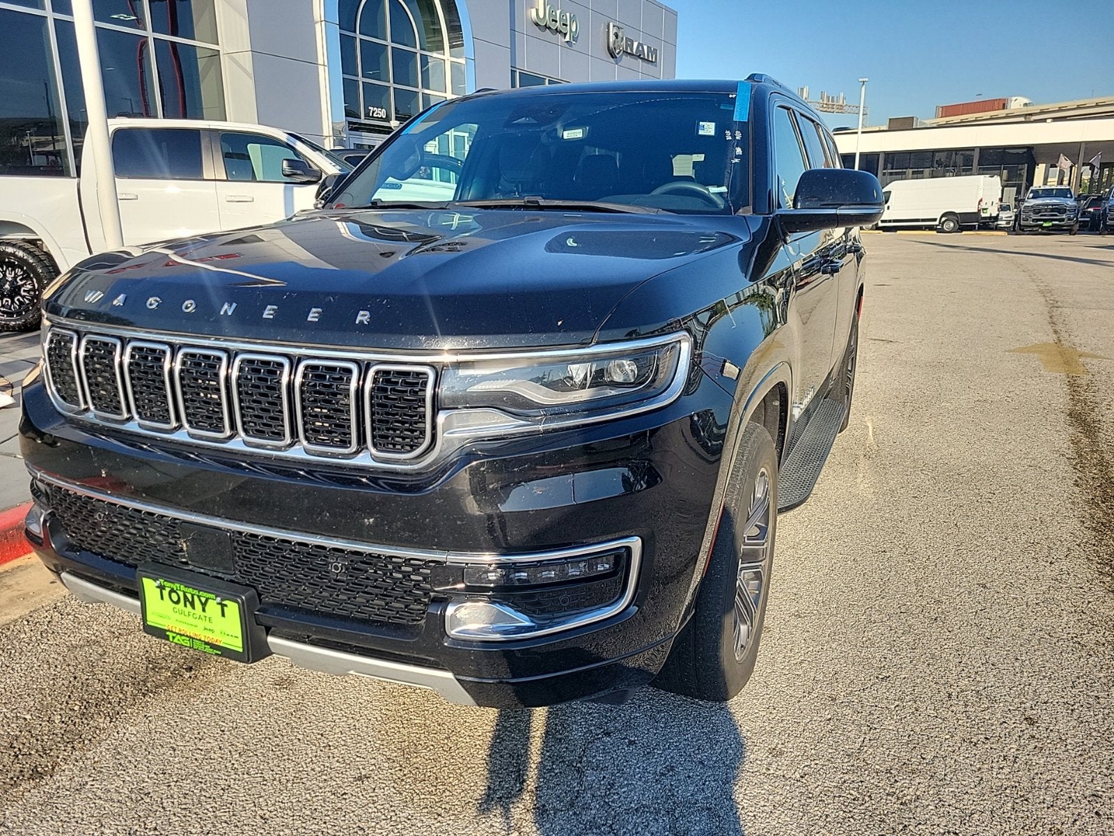 2024 Jeep Wagoneer