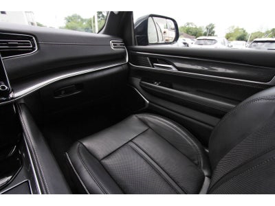 2024 Jeep Wagoneer Base