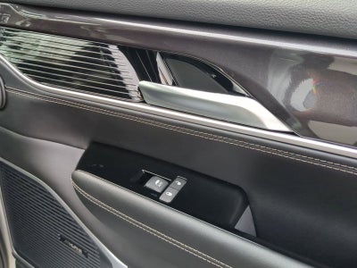 2024 Jeep Wagoneer Base