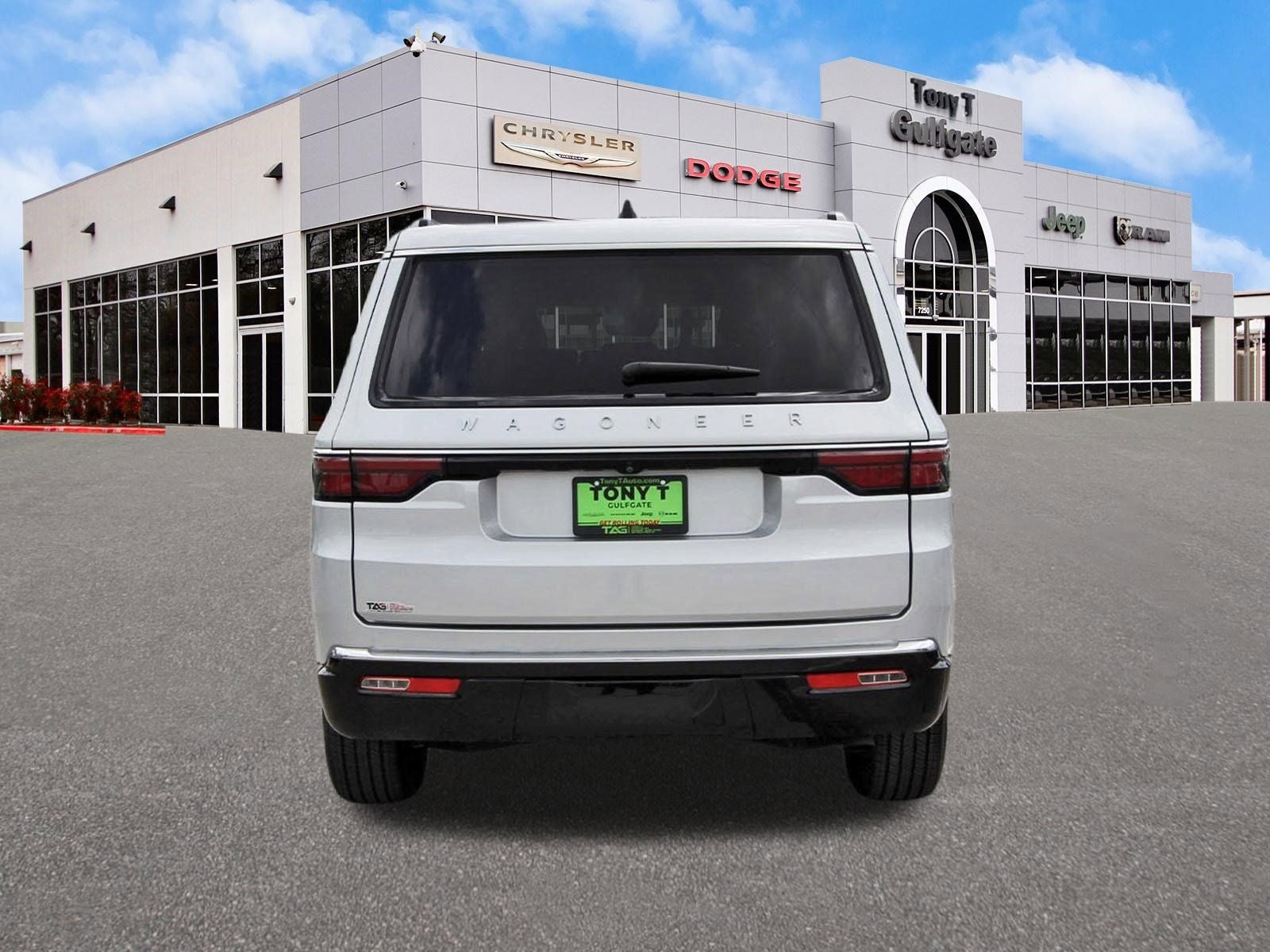 2024 Jeep Wagoneer Base