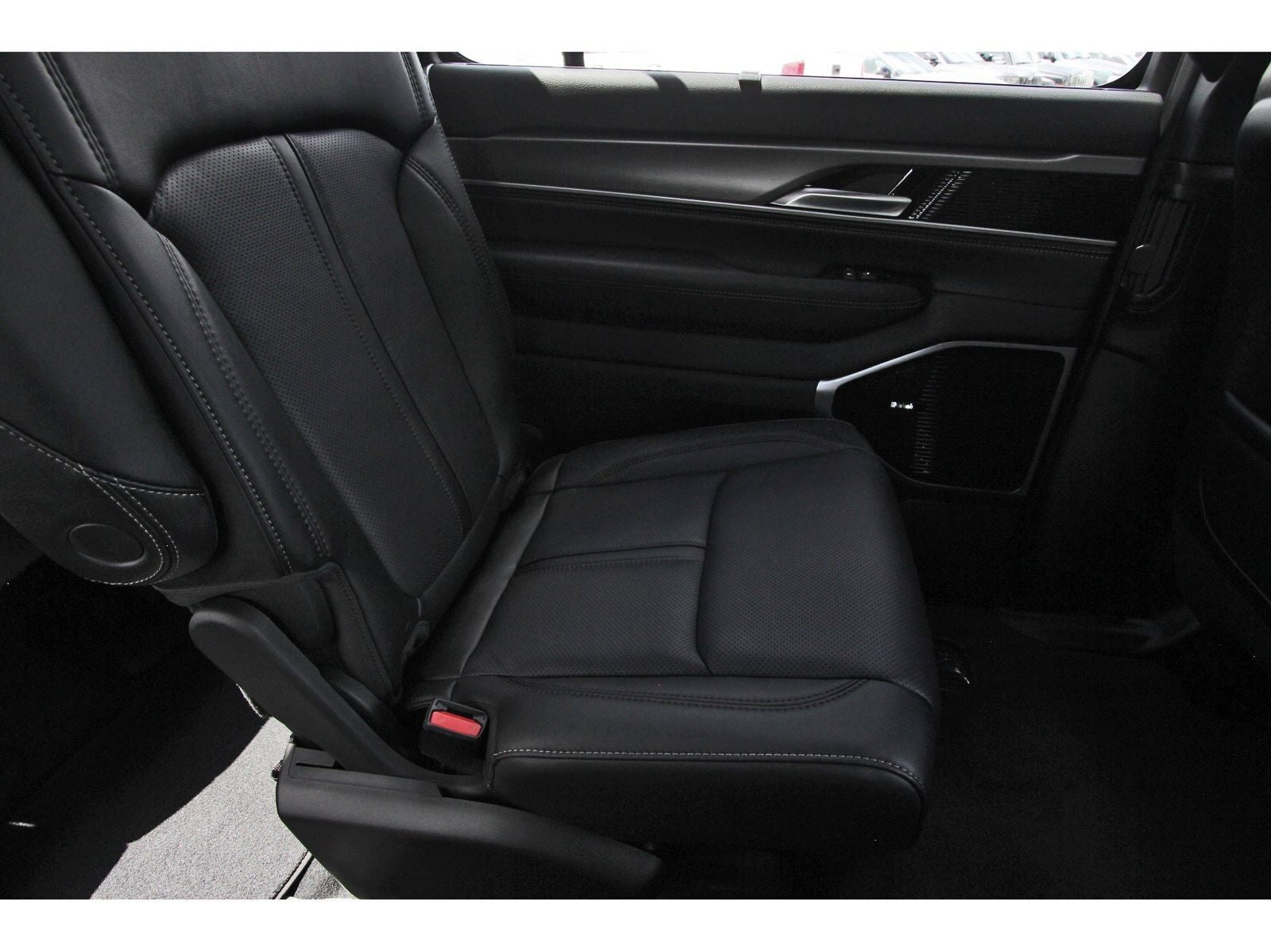 2026 Jeep Grand Wagoneer Limited Reserve 4x4