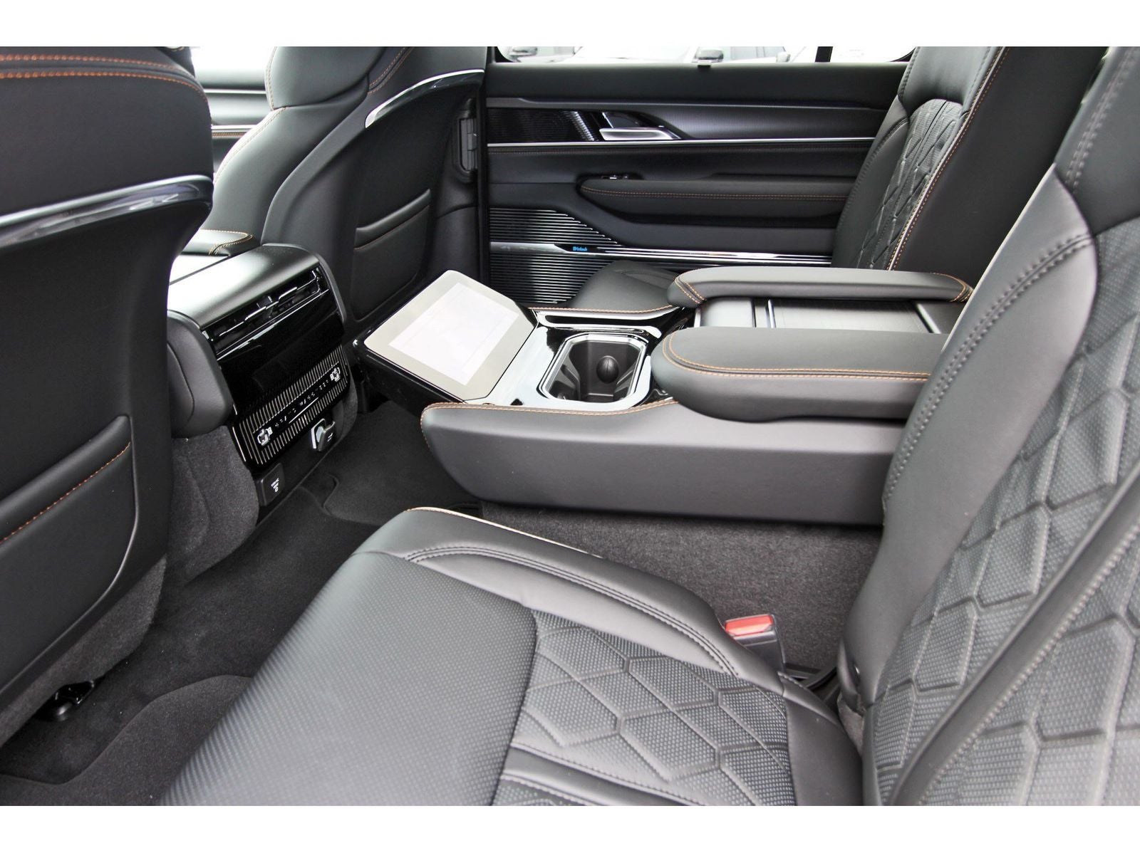 2026 Jeep Grand Wagoneer Summit Reserve 4x4