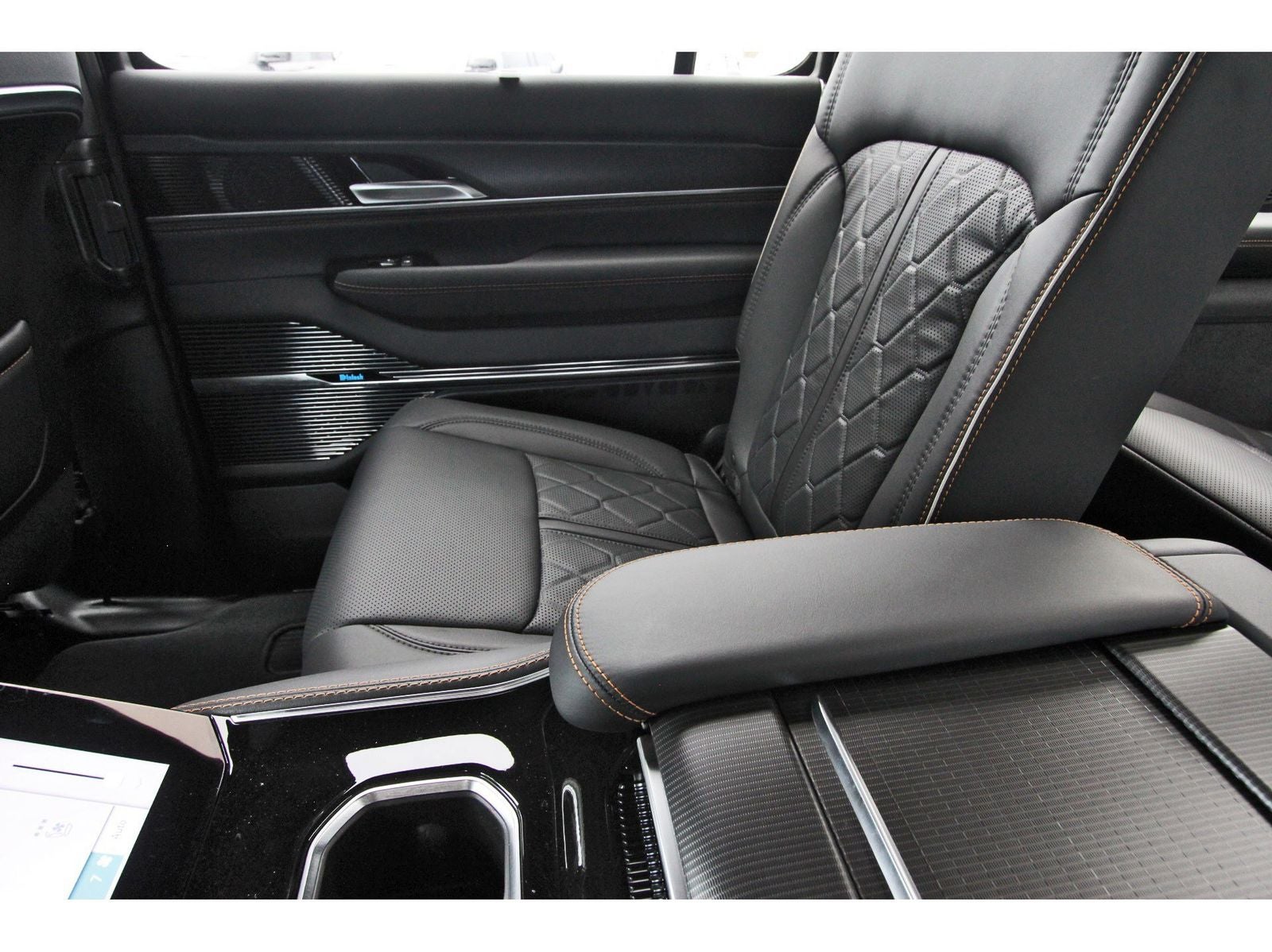 2026 Jeep Grand Wagoneer Summit Reserve 4x4