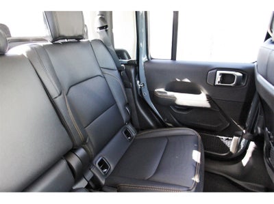 2026 Jeep Gladiator Sahara 4x4