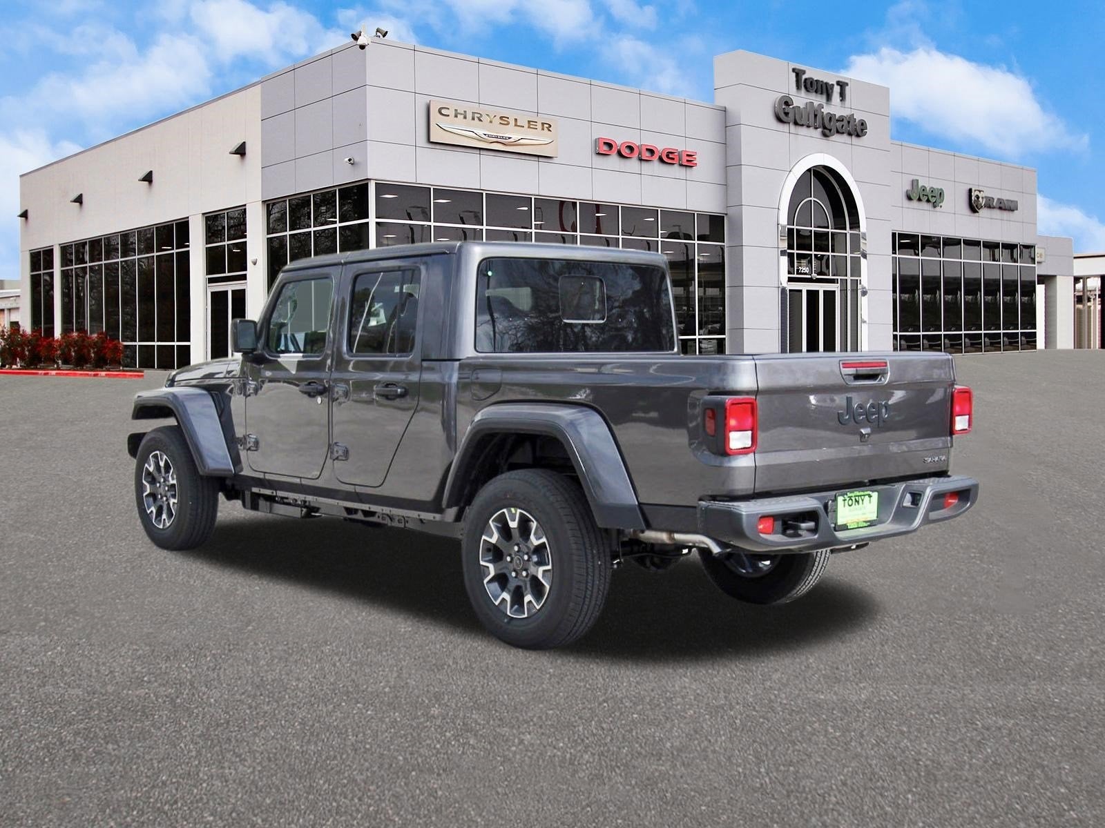 2026 Jeep Gladiator Sport photo 3