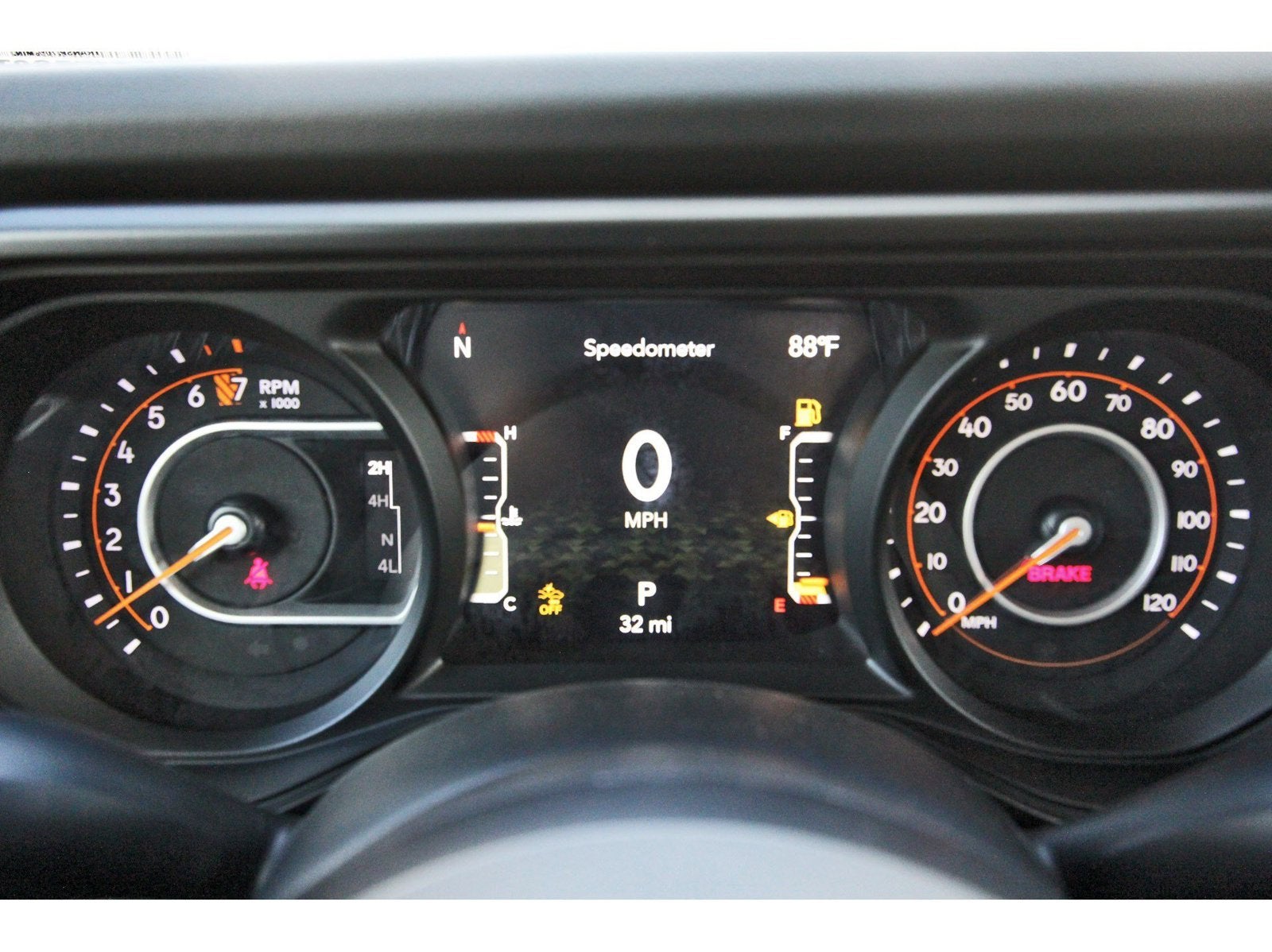 2026 Jeep Gladiator Mojave 4x4