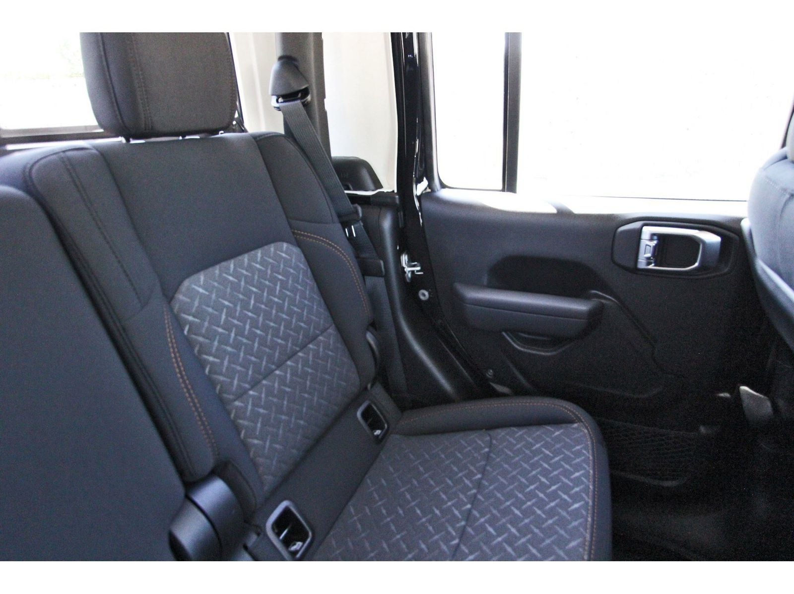 2026 Jeep Gladiator Mojave 4x4