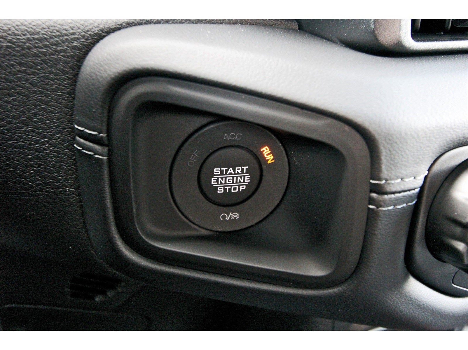 2025 Jeep Gladiator Mojave X 4x4