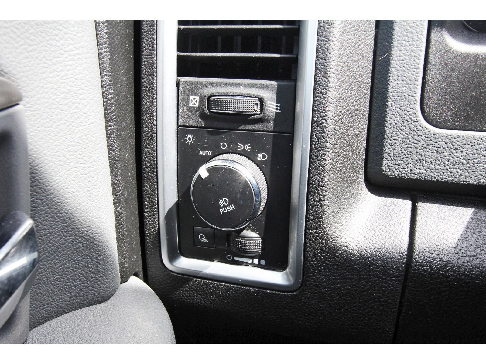 2019 RAM 1500 Classic Lone Star