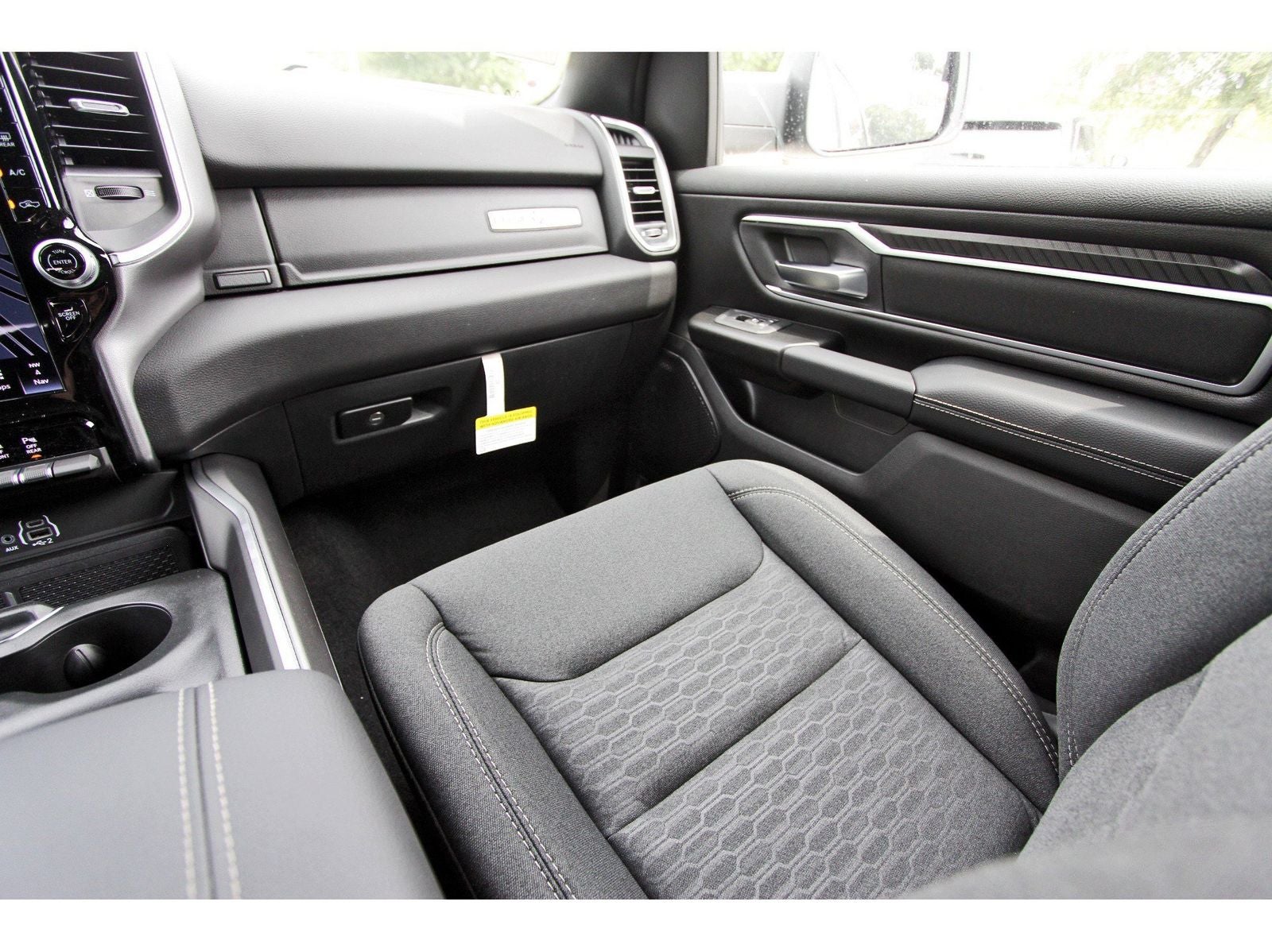 2026 RAM 1500 Big Horn/Lone Star Lone Star 4x2 Crew Cab 5'7" Box