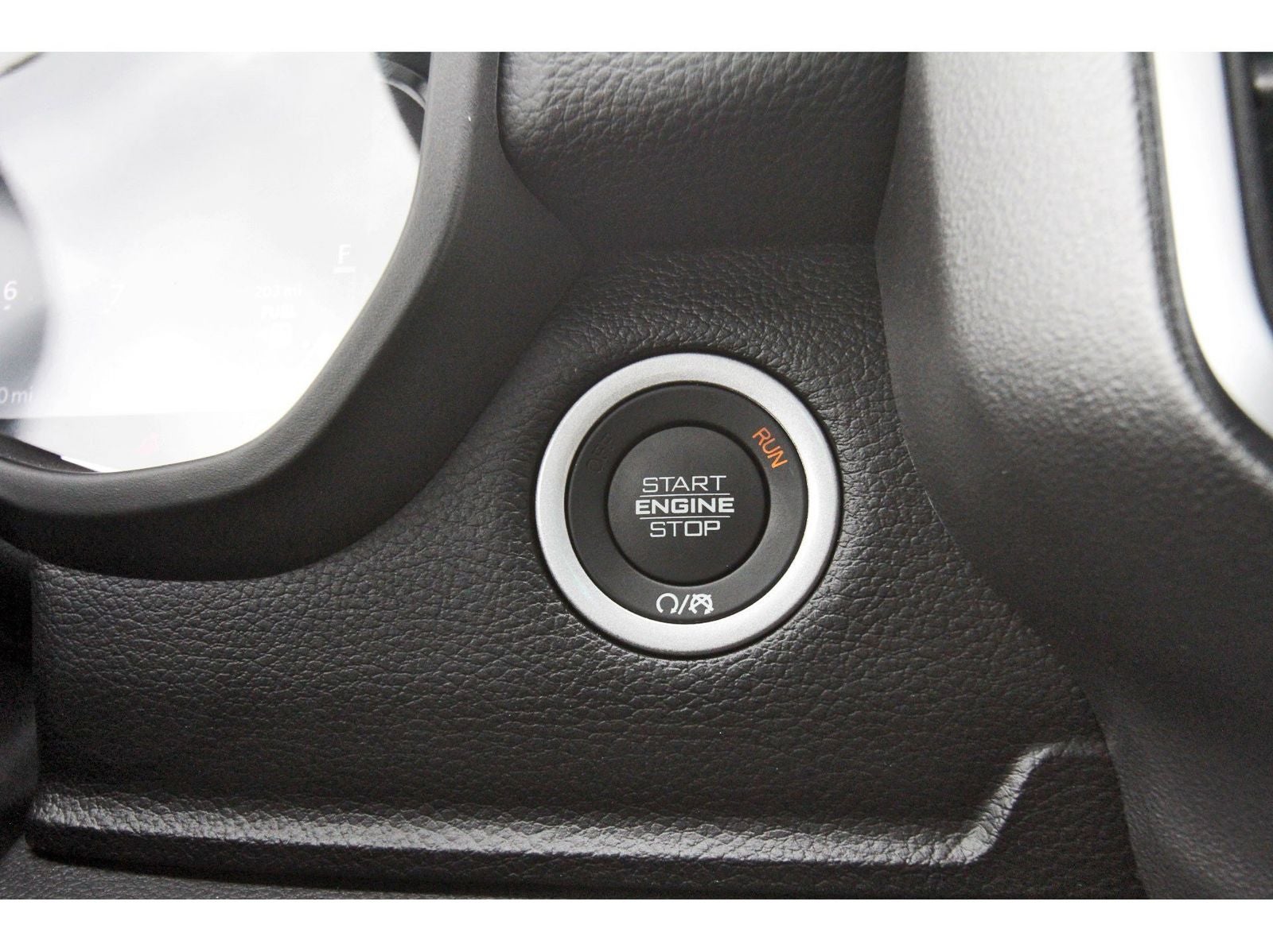 2025 RAM 1500 Big Horn/Lone Star Lone Star 4x2 Crew Cab 5'7" Box