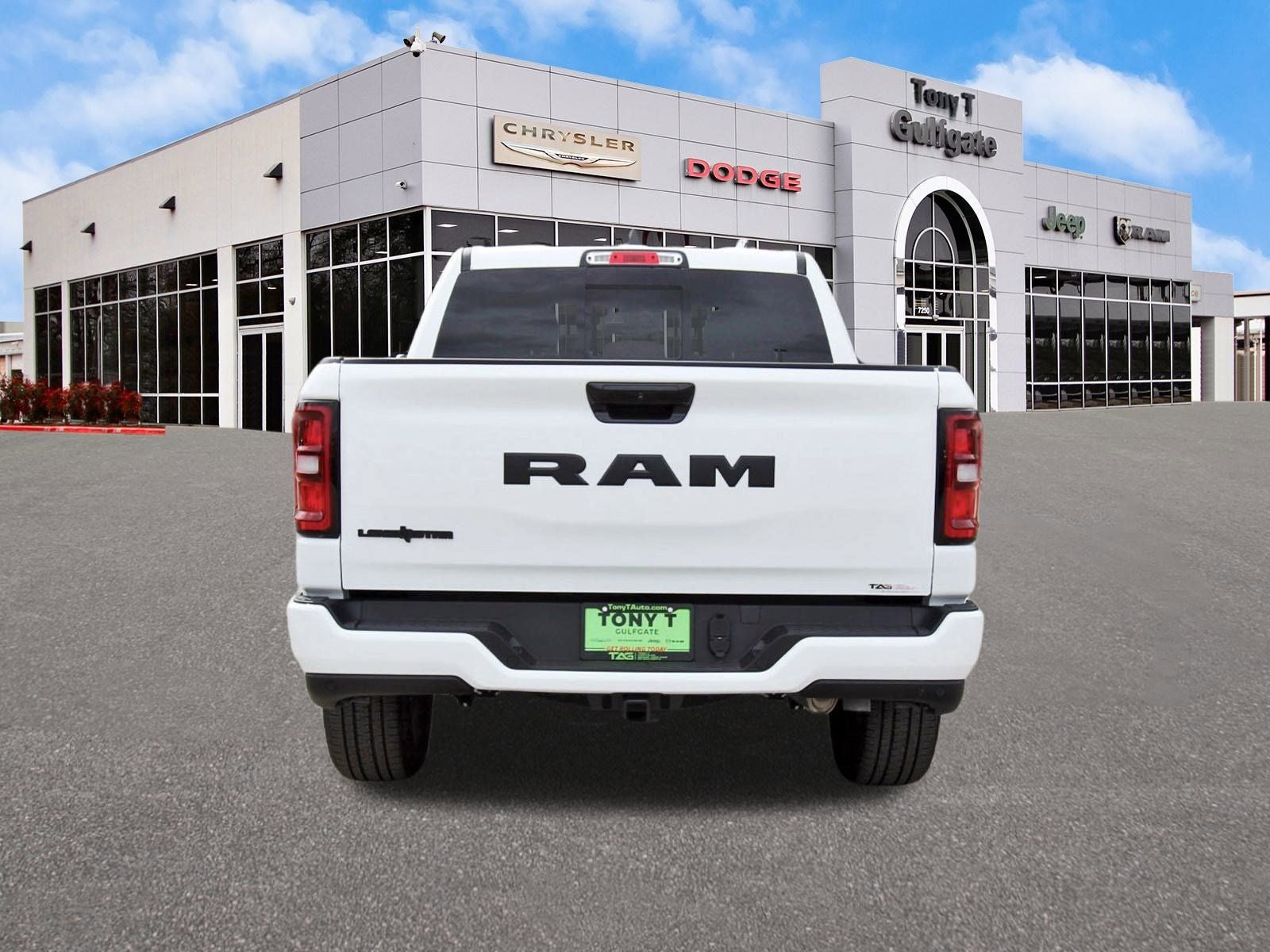 2025 RAM 1500 Big Horn/Lone Star Lone Star 4x2 Crew Cab 5'7" Box