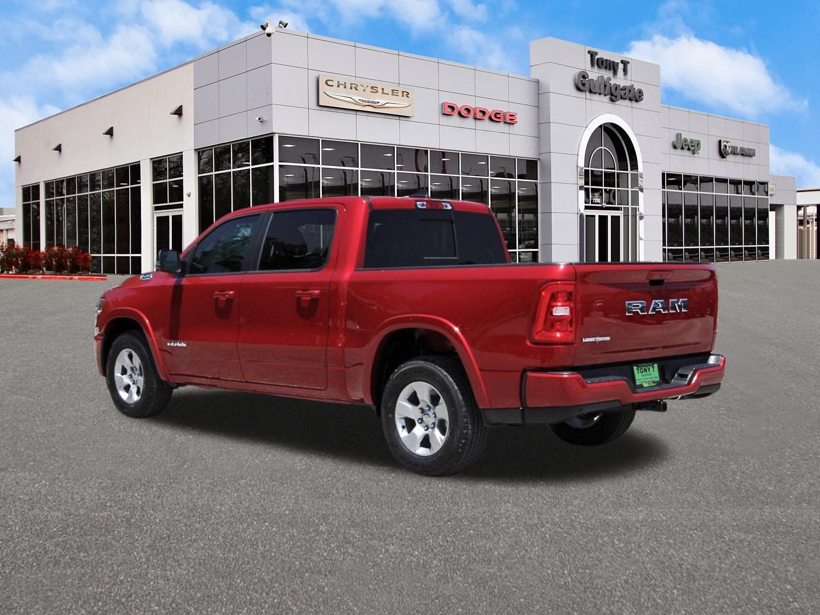 2026 RAM 1500 Big Horn/Lone Star Lone Star 4x2 Crew Cab 5'7" Box