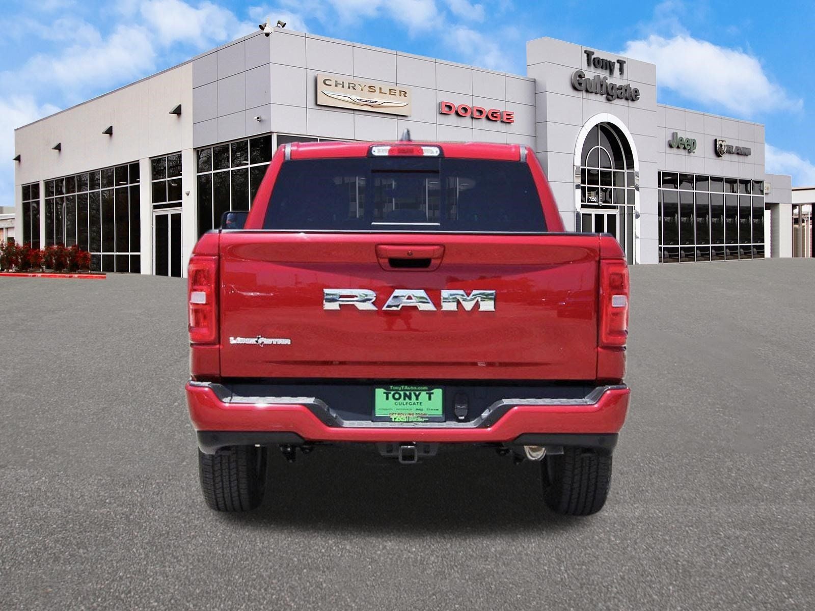 2026 RAM 1500 Big Horn/Lone Star Lone Star 4x2 Crew Cab 5'7" Box