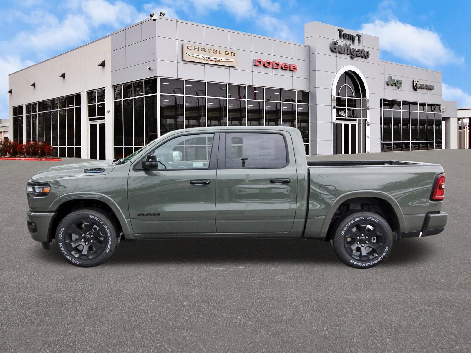 2026 RAM 1500 Big Horn/Lone Star Lone Star 4x2 Crew Cab 5'7" Box