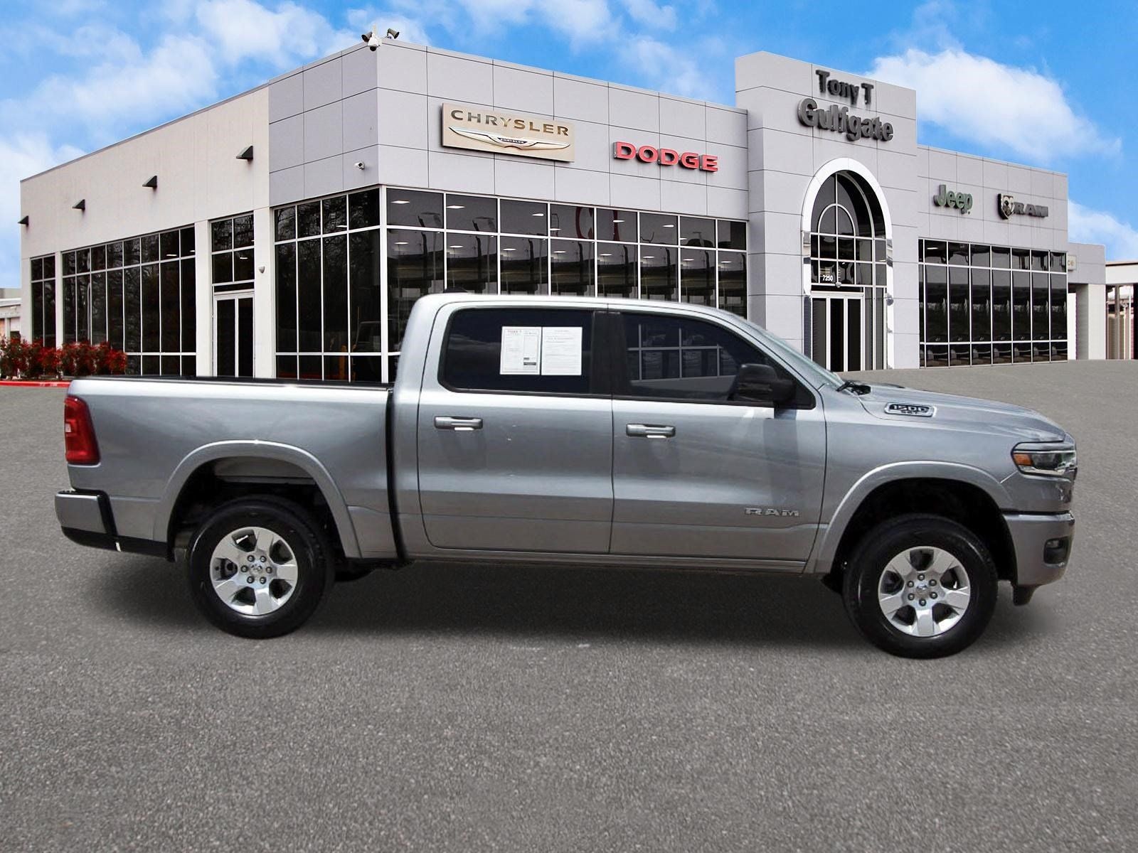 2025 RAM 1500 Big Horn/Lone Star