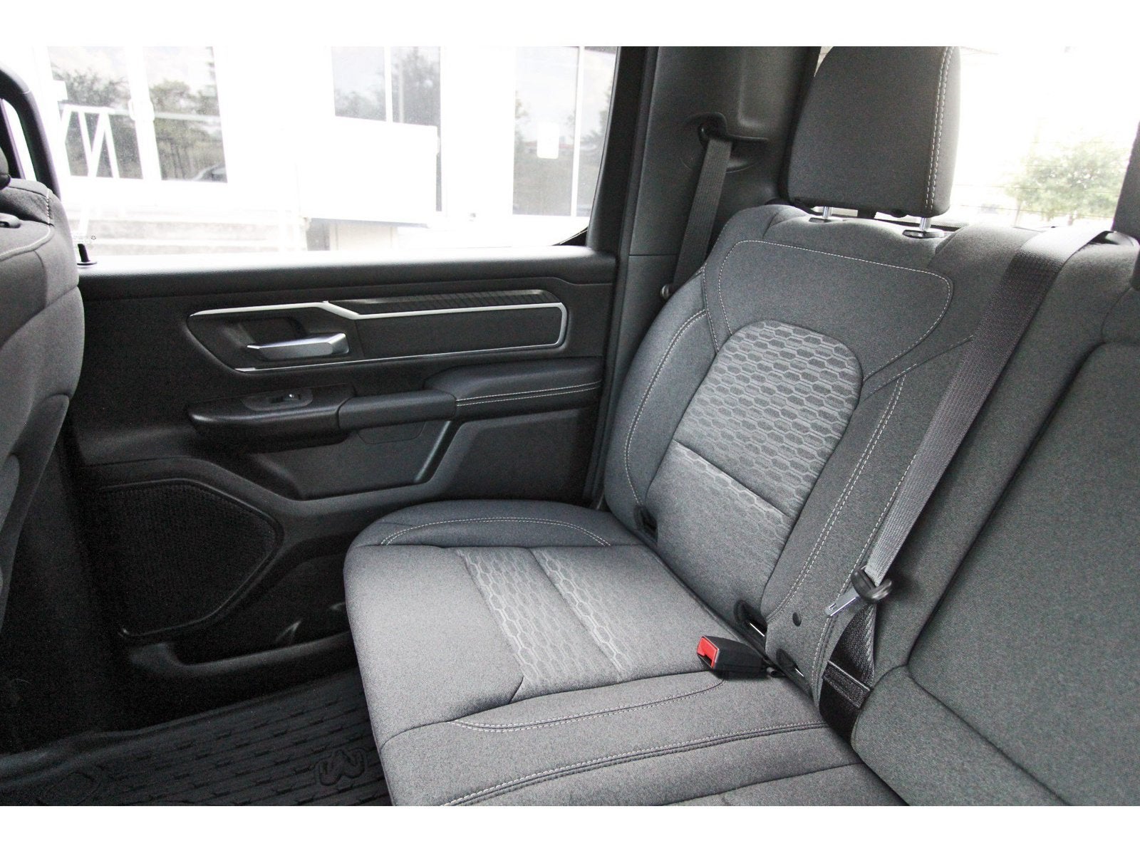 2027 RAM 1500 Big Horn/Lone Star Lone Star 4x2 Crew Cab 5'7" Box