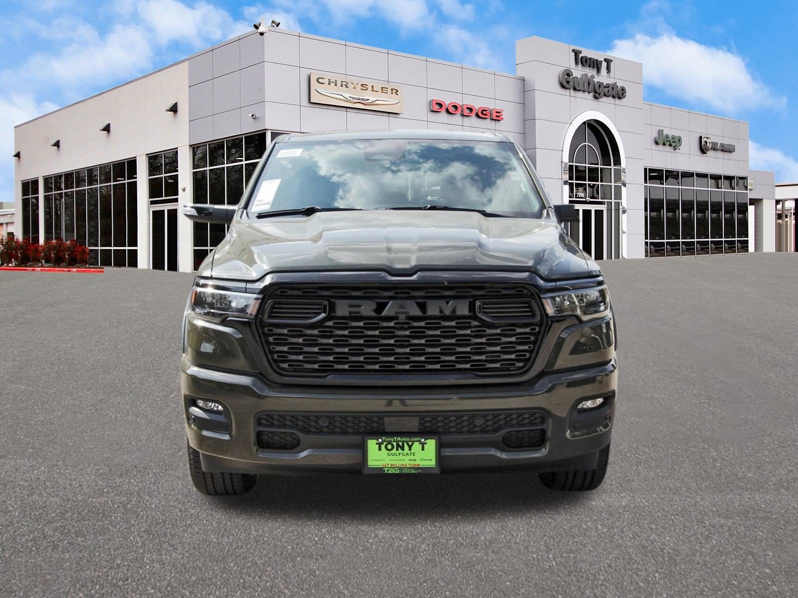 2027 RAM 1500 Big Horn/Lone Star Lone Star 4x2 Crew Cab 5'7" Box