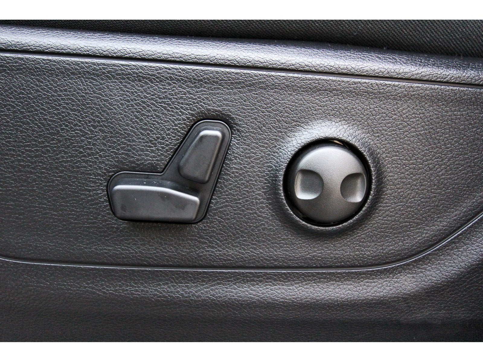 2027 RAM 1500 Big Horn/Lone Star Lone Star 4x2 Crew Cab 5'7" Box