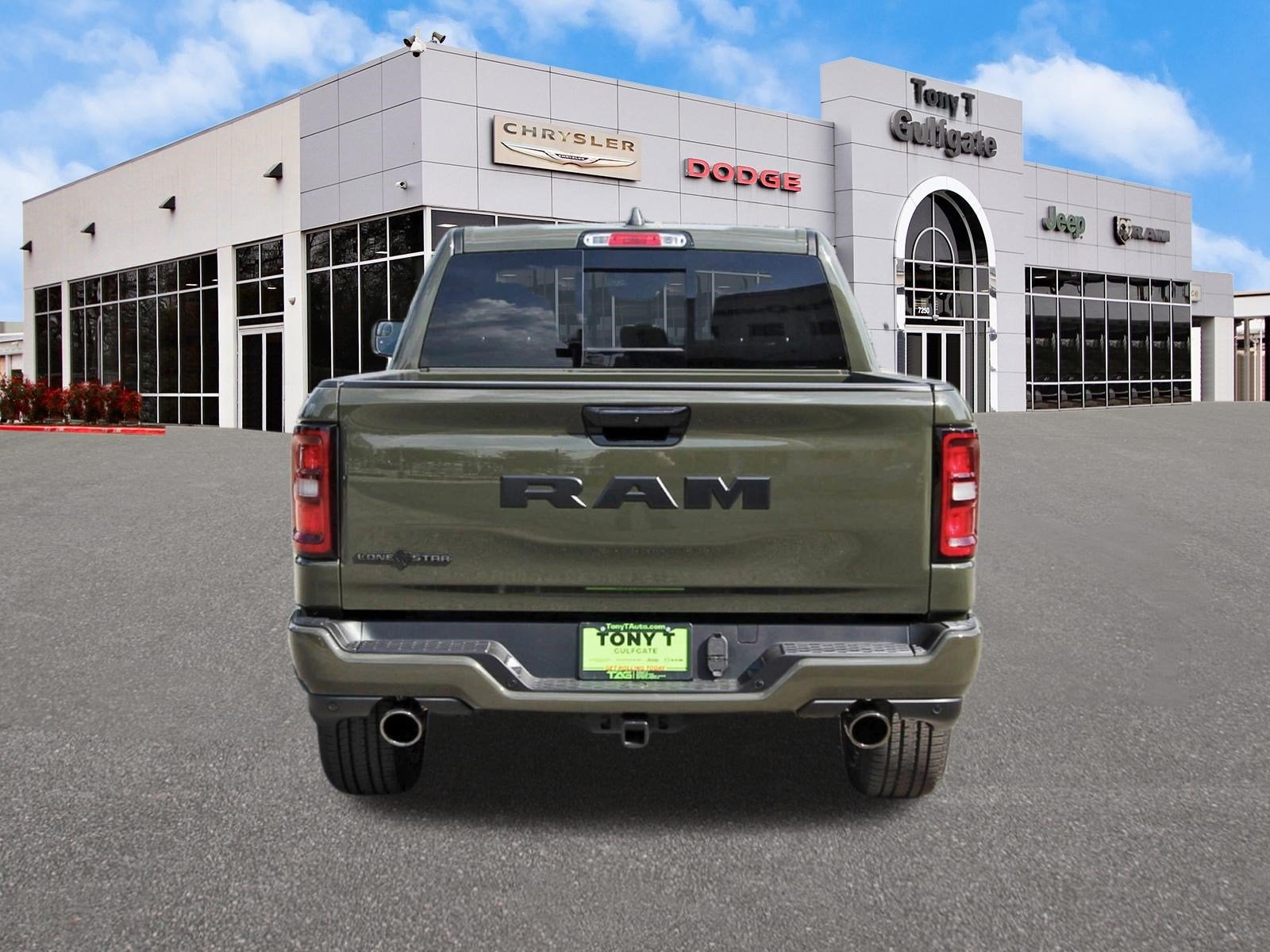 2027 RAM 1500 Big Horn/Lone Star Lone Star 4x2 Crew Cab 5'7" Box